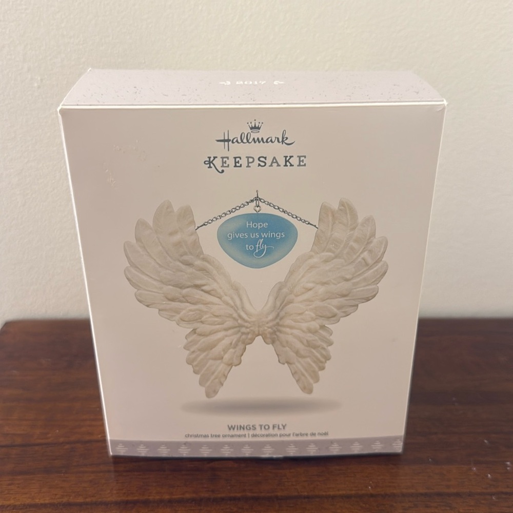 Hallmark Keepsake Christmas Ornament Angel Wings “WINGS TO FLY” 2017 HTF